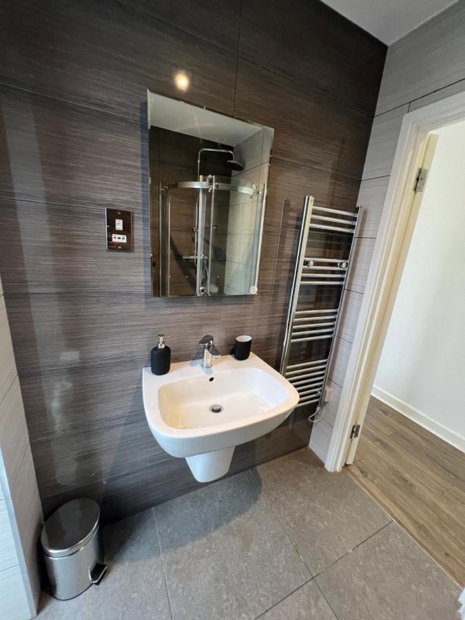 3Bed Flat 3Wc And Great Location Near Excel City Airport O2 And Canning Town Station Villa London Exterior photo